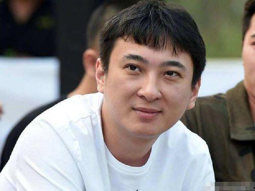 吃瓜娱乐太太是谁呀,她是谁?背后的故事与影响力